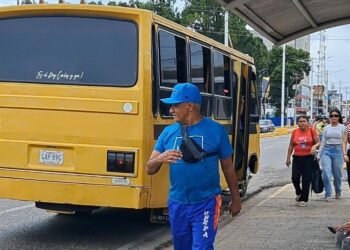 Cámara municipal de El Tigre oficializa pasaje mínimo en 250 bolívares (+Fotos)